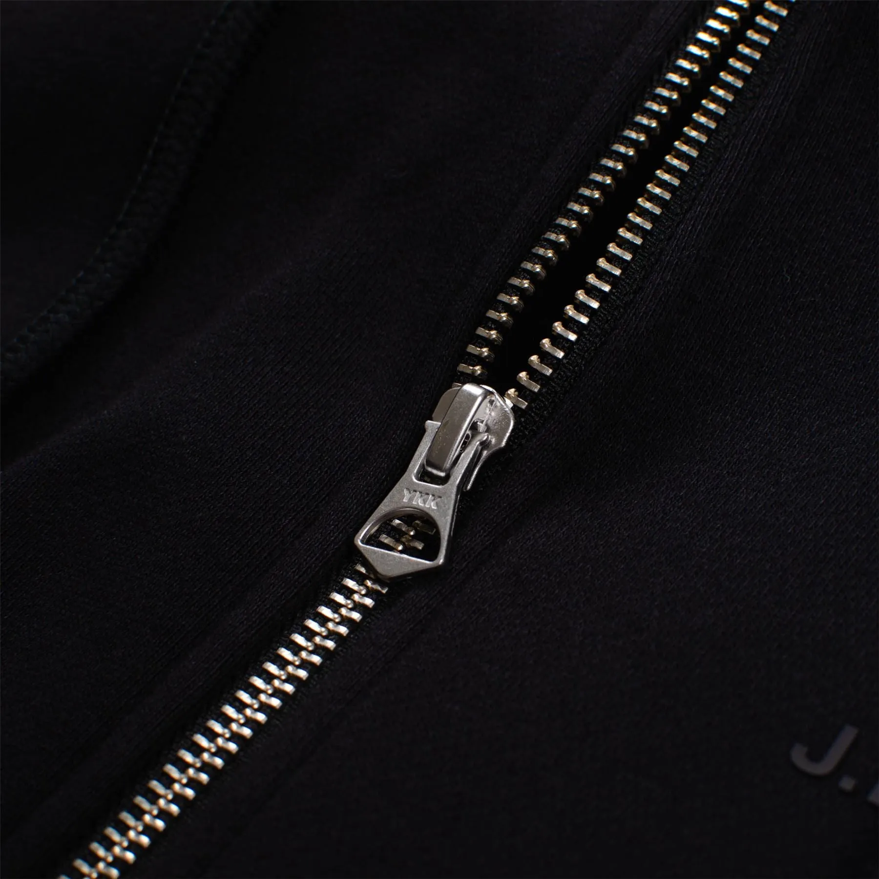 Alpha Zip Hood Black - SS23