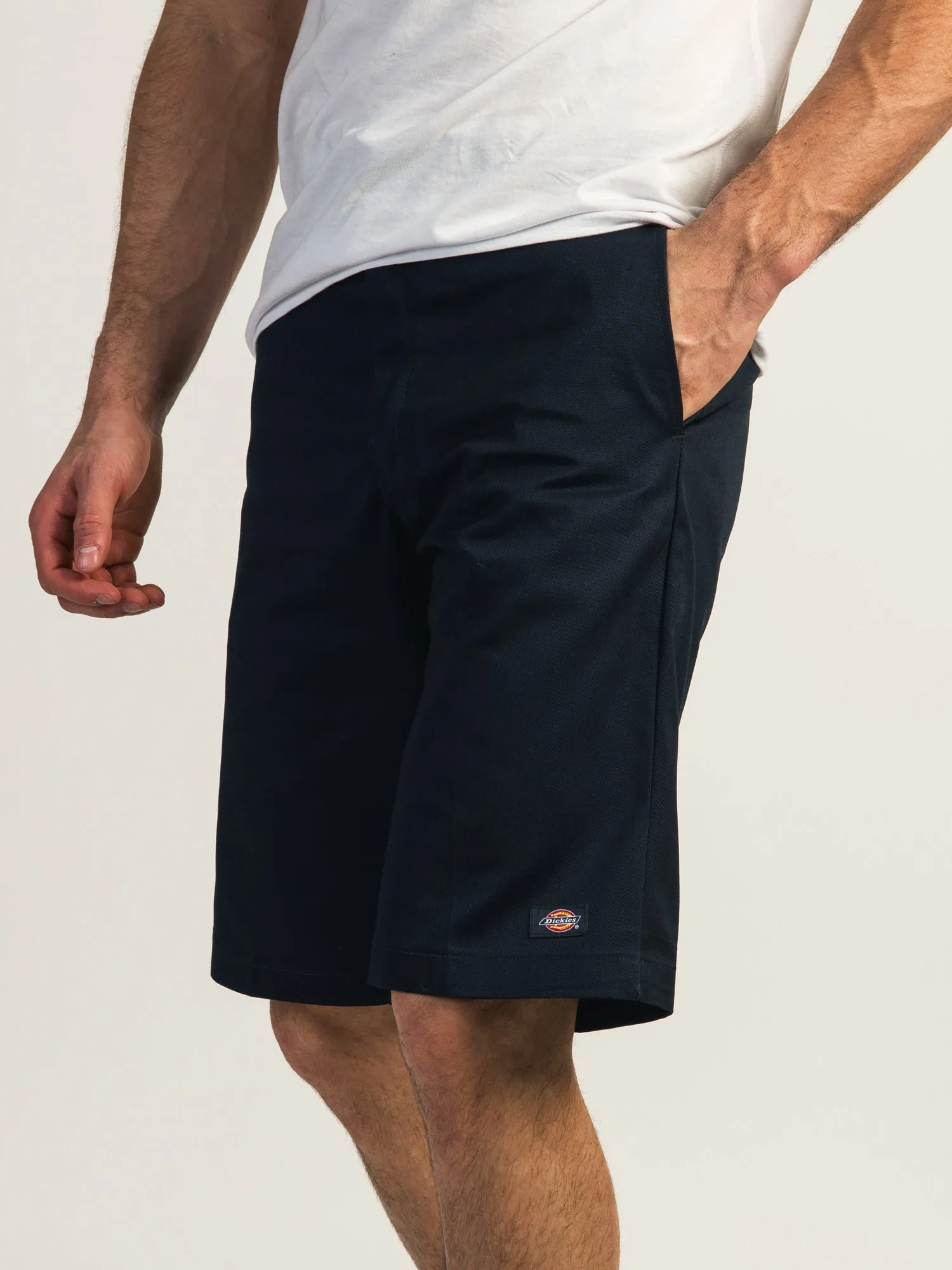 DICKIES RELAXED MULTI POCKET 13 SHORT - NAVY