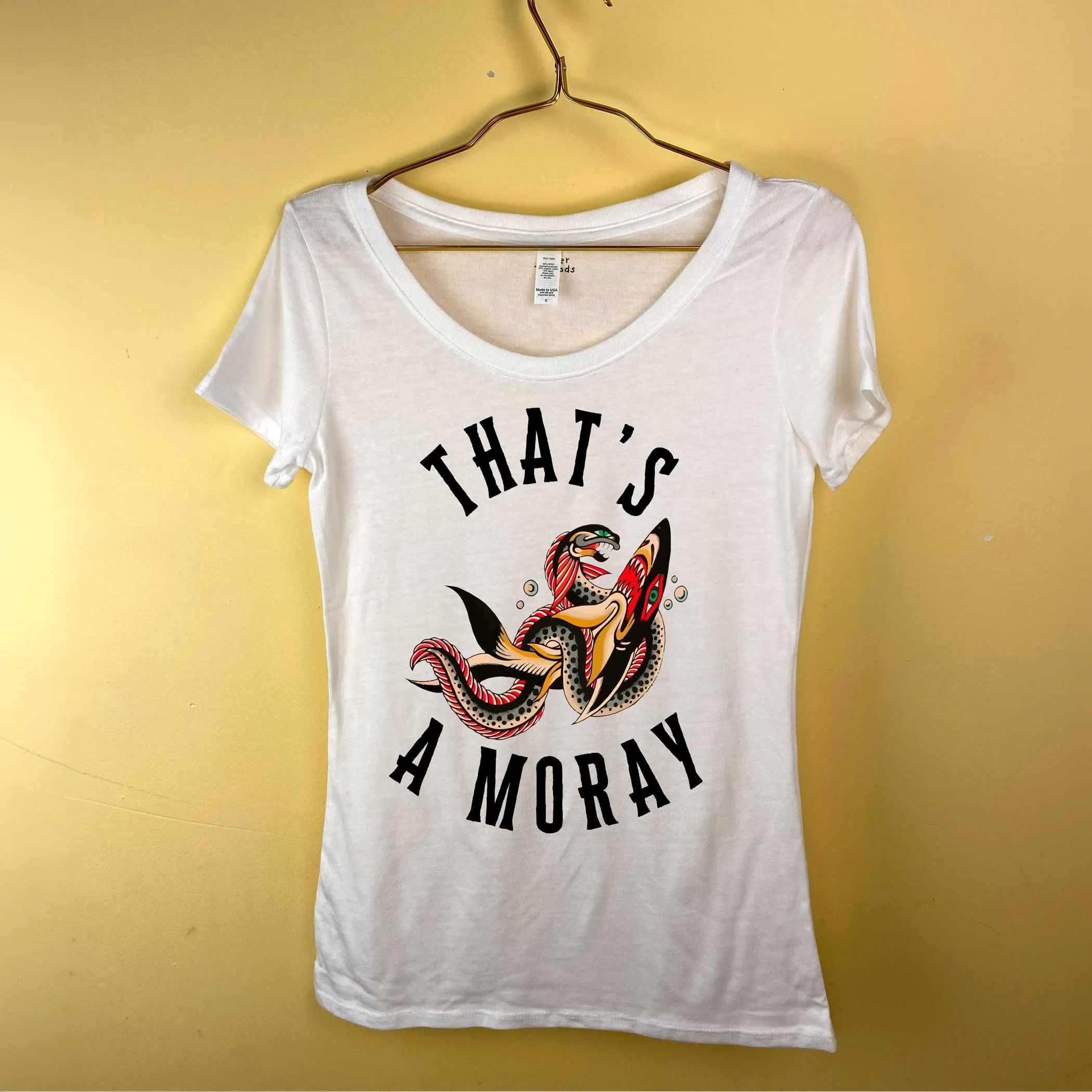 That's Amore - A Moray Eel Funny Women's Triblend Scoop Neck T-Shirt